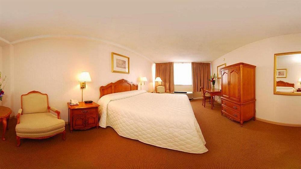 Econo Lodge Downtown Memphis Habitación foto